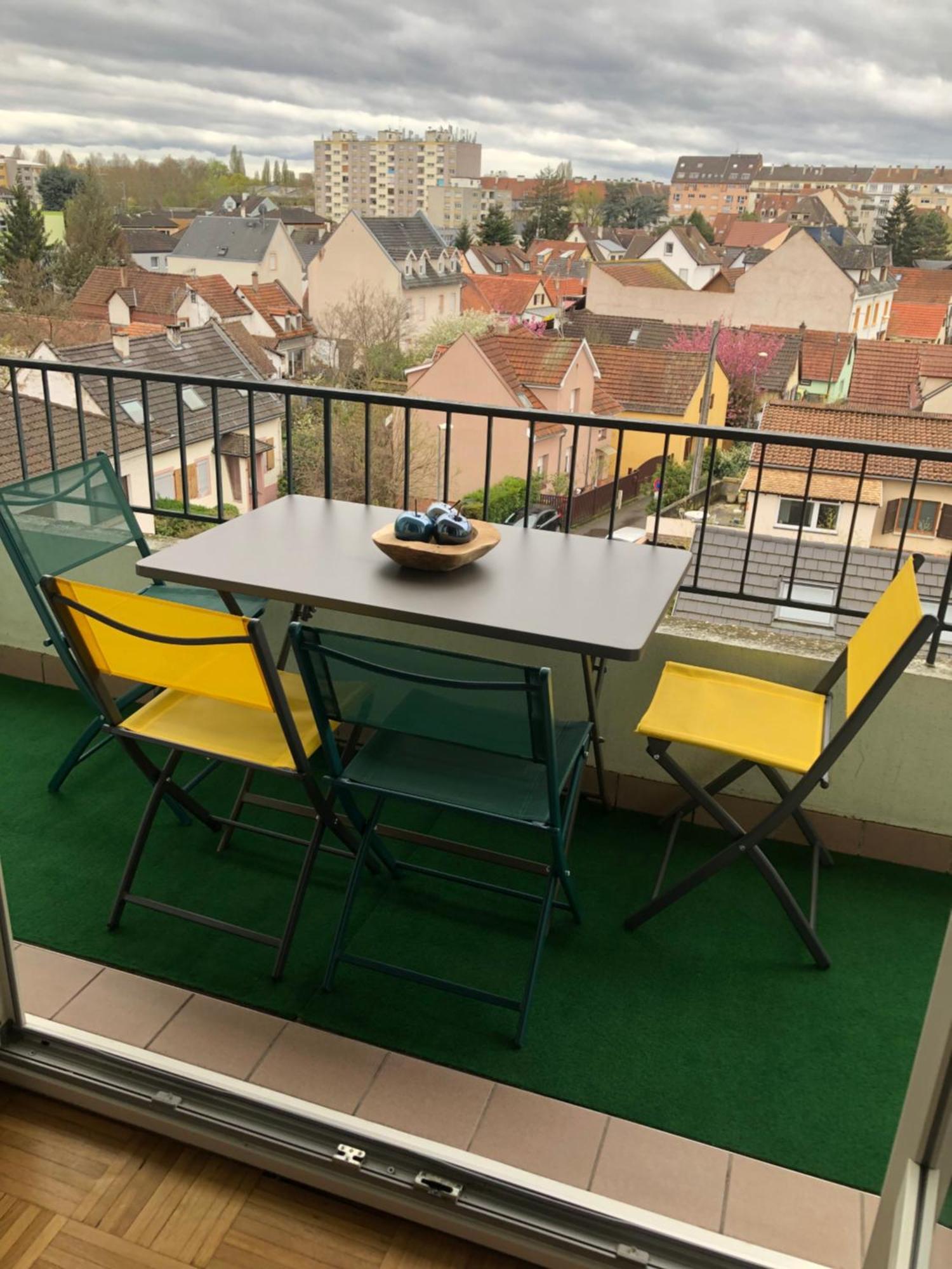 Appartement Bien Placée Et Vue Dégagée A Strasbourg Extérieur photo